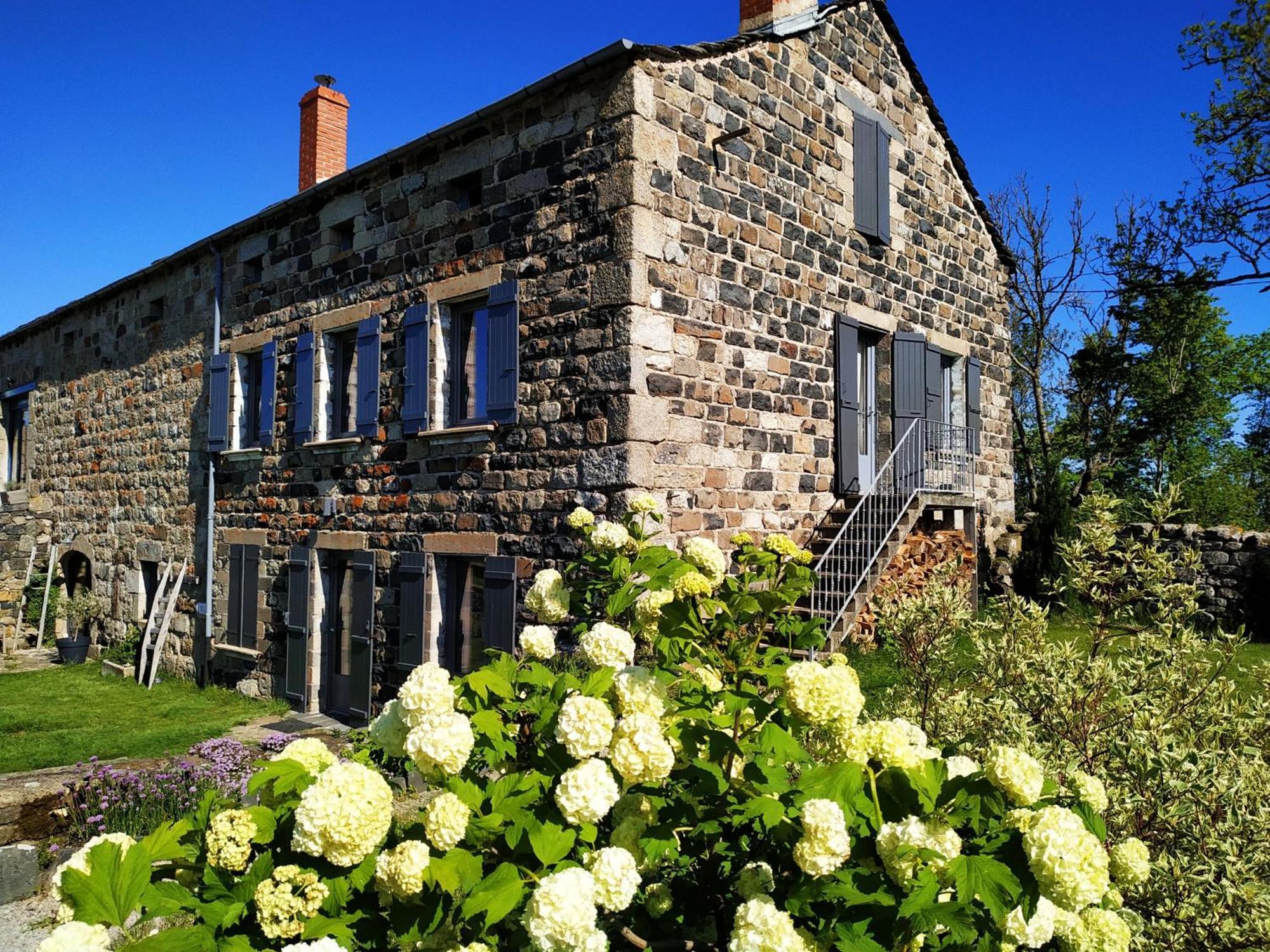 La Ferme De Madelonnet Bed & Breakfast Saint-Jeures Luaran gambar
